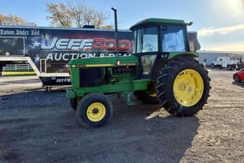 Main image John Deere 2955